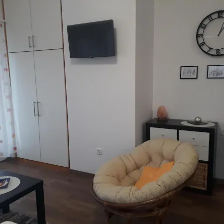 Zsuzsa Apartman Heviz-centrum شقة